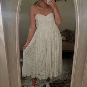 Elegant White Lace Strapless Dress NWT